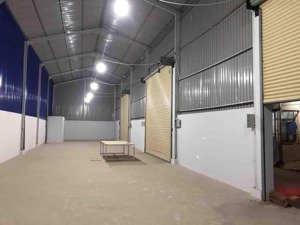 cho thuê xưởng an phú, thuận an 300m2 có văn phòng có điện 3 pha. giá 15 tr/tháng