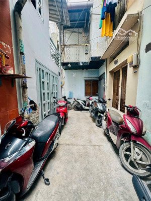 4 tỷ hơn - nhà sát mặt tiền âu cơ, tân bình - 2 tầng btct 3pn (1pn trệt) - cn 35m2 (5,5x6m nở hậu)