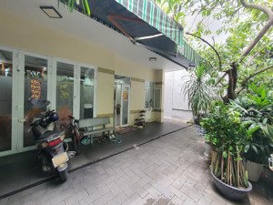 bán lô đất rộng hiếm có 161m2 - ngang 10m trung tâm hải châu, ô tô ra vô thoải mái, tặng nhà 3 tầng