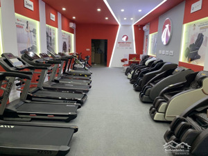 mt hoà bình 6*20m giá 28tr/tháng mới đẹp !!!