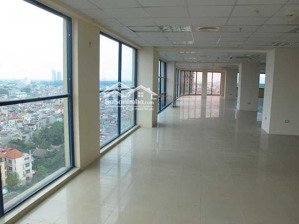 cho thuê văn phòng ladeco 266 đội cấn, ba đình. 93m2 và 151m2 tầng 18, view hồ tây giá 210.000đ