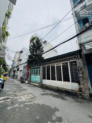 siêu phẩm cmt8 trung tâm quận 10 ngang khủng 9,3m (182.2m2) hẻm xe hơi thông chỉ 20 tỷ tl