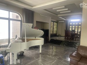 tôi chính chủ bán biệt thự đơn lập khu đô thị xala !