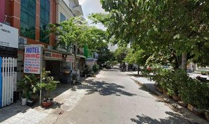 bán đất hẻm 8m, 1/ đường tô ký đối diện quân đội, kdc k82. dt: 6x20m giá 9 tỷ thương lượng