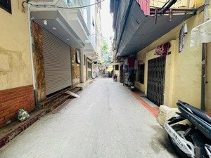 bán nhà đẹp lung linh tại lạc long quân - quận tây hồ mời quý khách xem ngay