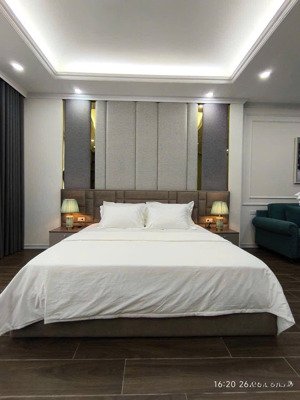 chính chủ chị gái em cần bán gấp nhà 7 tầng thang máy full nội thất xịn sò văn phú hà đông