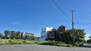 hội an. lô góc 2 mặt tiền, ngay cạnh âu cơ - tuyến đường biển. vị trí kinh doanh