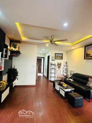 chính chủ gửi bán căn hộ tòa vesta phú lãm 3pn 2wc, sẵn sổ full nội thất