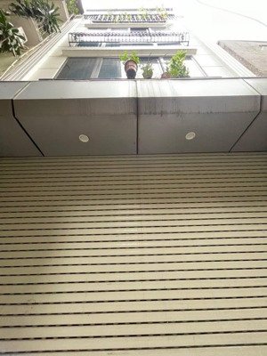 trung tâm hbt kim ngưu nhà đẹp ở ngay mặt tiền khủng 5,2m 4tầng 52m2 chỉ 9,2tỷ