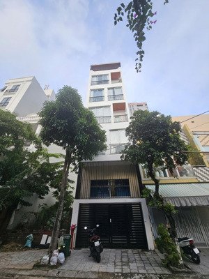 toà căn hộ cao cấp 7 tầng thang máy pccc hiện đại doanh thu gần 2 tỷ/năm