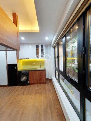 bán nhà riêng chung cư mini ngõ 105 xuân la tây hồ 65m2 x 7 tầng , oto tránh mới xây full nội thất