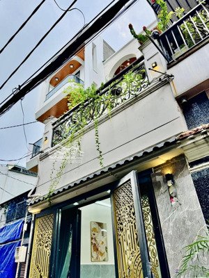 hàng hiếm nhà phố võ văn tần-p5-q3,giá 4 tỷ 860tr / 78,3m2,gần dinh độc lập, đang cho thuê 24 triêu