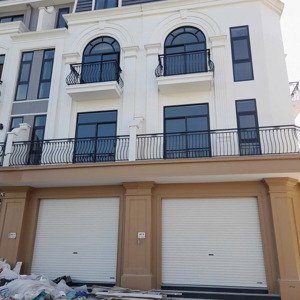 hàng hót nhà từ chủ đầu tư dự án star central -đồng hoà-kiến an-hp.dt 68m2,4 tầng.giá 4.985.000.000