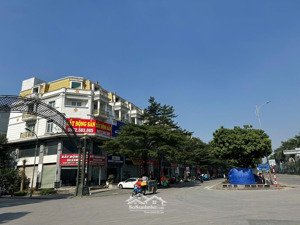 bán căn góc shophouse đẹp nhất geleximco, giá chỉ nhỉnh 50 tỉ. 