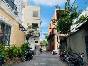 bán lô đất 103m2- ngang 5m- nở hậu- lê văn chí, p. linh trung-hxh- xây dựng 4 tầng- 7 tỷ tl