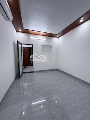 bán nhà nguyễn văn cừ - 40m2 - 2 ngủ - ở ngay - chỉ 3,6 tỷ thương lượng