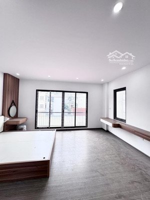 thạch bàn 38m2 gara ô tô thang máy sổ phân lô nhỉnh 9 tỷ