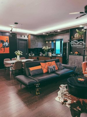 chính chủ cho thuê golden place mễ trì 90m2 2pn 2wc full nt mới, bc đn giá rẻ 16tr/th lh 