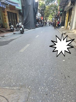 cầu giấy- hiếm - xây mới thang máy 2 thoáng trước sau - 10 phòng cho thuê - chuẩn pccc