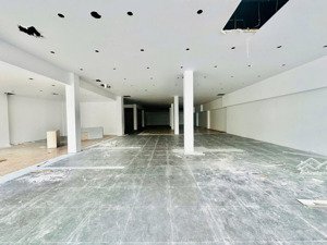 cho thuê nhà 2 tầng núi thành - ngang 7,2m - kẹp kiệt thoáng