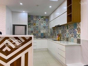 cho thuê ch nguyễn ngọc phương, 02 pn, gần q.1, thoáng mát, 13tr/th. lh: mrs phương)