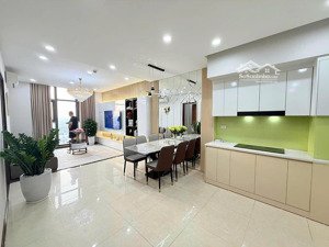 rẻ nhất dự án. chính chủ bán căn 107m2. tầng trung. căn góc. 3pn-2vs full nội thất. ban công đn