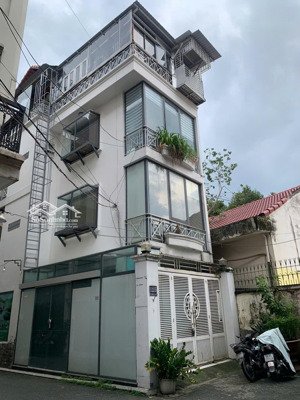 bán nhà 2 mặt tiền tuyệt đẹp khu compound 112 - 122 phổ quang dt 5,5mx16m, 4 tầng, giá 16,5 tỷ