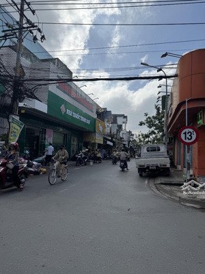 bán nhà 1 trệt 2 lầu ngay chợ cái răng, tp. cần thơ