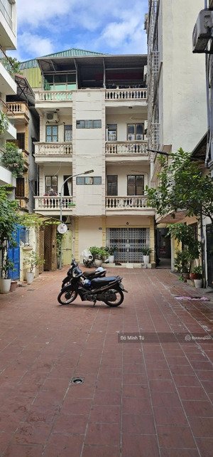 nhà c4 ngõ 34a lý nam đế 58m2, 2 thoáng, cách 1 nhà ra sân rộng, ngõ rộng 3m, ô tô qua nhà, gần phố