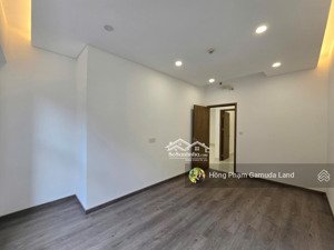 cho thuê nhanh 2pn2wc skylinked 160m2 - giá 25tr/tháng có thương lượng - ntcb