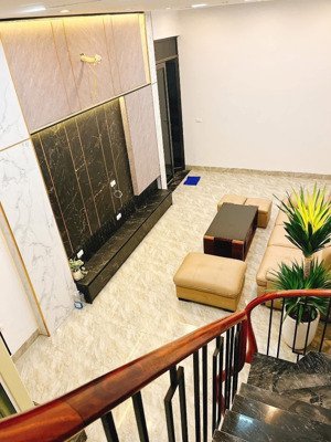 nhà mới thụy khuê thang máy gần phố gần hồ tây 35m - 6 tầng - mặt tiền 3.5m