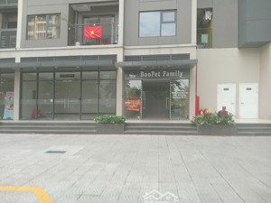 shop chân đế vinhomes gia lâm 43m² căn vip hiếm giá chỉ 5,59 tỷ