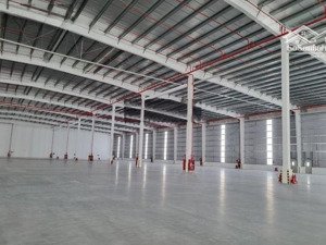 bán gấp tổ hợp nhà xưởng kcn hải sơn, đức hòa, giá 115 tỷ diện tích 11000m², sổ riêng