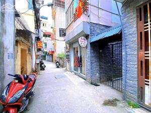 Bán Nhà Cầu Giấy, Gần Hồ Tây, 10m ra Ô tô tránh, giá 11,5 tỷ