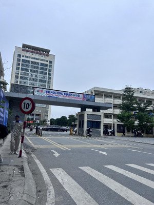 chủ cần bán gấp căn nhà cầu diễn, giá đi nhanh trong tháng này