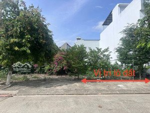 đất tđc diên toàn diên khánh dt 120m ngang 6m cách huỳnh thúc kháng 50m