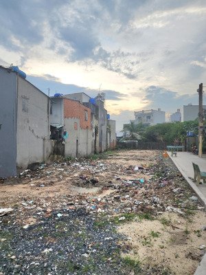 bán lô đất 130m2 thổ cư, trịnh thị miếng, thới tam thôn, hóc môn, giá 2,8 tỷ