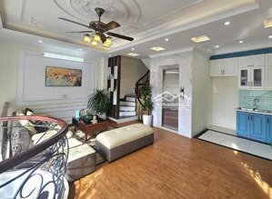 phân lô oto tránh lô góc mặt tiền quyền lực trung tâm long biên pháp lí chuẩn sẵn sàng giao dịch