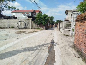 bán đất athoon cổ dương, tiên dương gần thị trấn đông anh- đường thông tứ tung.