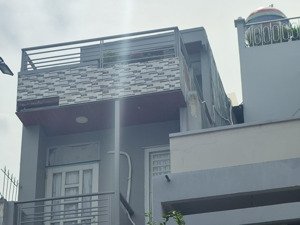 bán nhà mặt tiền kinh doanh gần hồng bàng. sầm uất bật nhất quận 6. diện tích 50m2. 7,5 tỷ