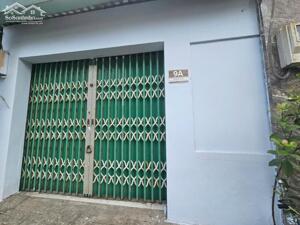 CHO THUÊ NHÀ MẶT TIỀN ĐƯỜNG SỐ 12, P. TRƯỜNG THỌ. DT 88M2 + GÁC 30M2. GIÁ 10TR/THÁNG.