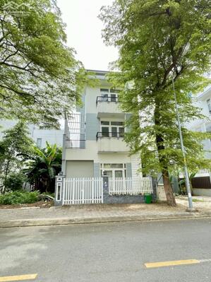 Cho thuê biệt thự trục chính đường nguyễn đình thi KDC Gia Hoà