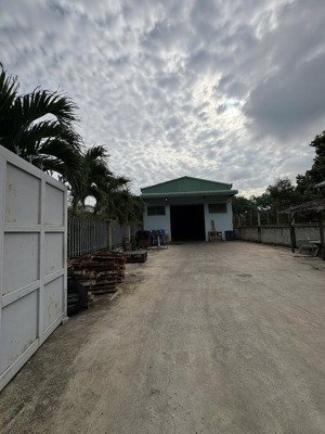 cho thuê xưởng 600m² phường chánh hiệp tp.hcm (định hòa, bình dương) đường container 24/24