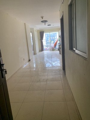 cho thuê chung cư 377 khang gia tân hương 2 phòng có ban công trống 7 triệu 20/12 ở lh 