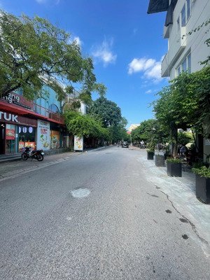 cho thuê cửa hàng 2 mặt tiền 14m 70m2 tại 19/5, văn quán, hà đông, giá siêu hời 12 triệu vnd