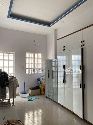 hot nhà 2 tầng 110m2 hxh hà huy giáp cao đẳng điện lực, cho thuê 16tr/th chỉ 7,18 tỷ