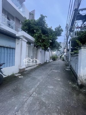 hot, siêu phẩm cần bán gấp nhà hxh lưu hữu phước [p15, q8] dt:118m2 (5.6 x 21) 2pn chỉ 6.5 tỷ