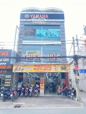 cho thuê nhà mặt tiền trần hưng đạo, vi trí sáng đẹp góc 2 mặt tiền