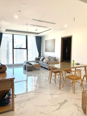 giá tốt - bán nhanh căn 3 ngủ/95m2-sunshine city, tầng đẹp, full đồ sang tên ngay.lh 