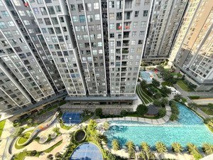 sổ hồng, sang nhượng căn góc 2pn + , 2wc view hồ bơi tháp b2 westgate, tiện ích resort 5 sao